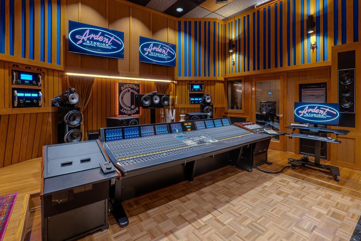 Ardent Studios สตูดิโอระดับตำนาน ติดตั้ง Solid State Logic Duality Fuse SuperAnalogue แบบ 48 Channel