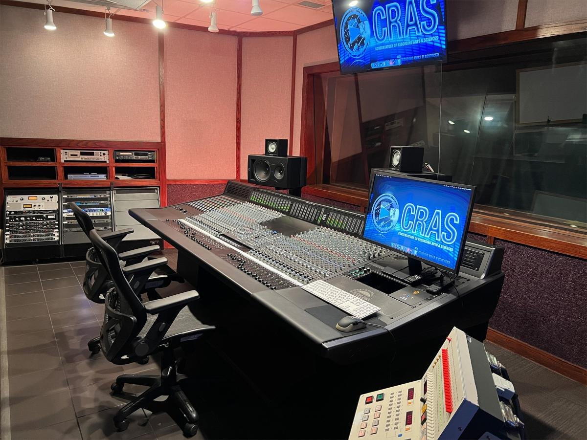 นักเรียน CRAS เรียนรู้การทำงานบนคอนโซล SSL ORIGIN