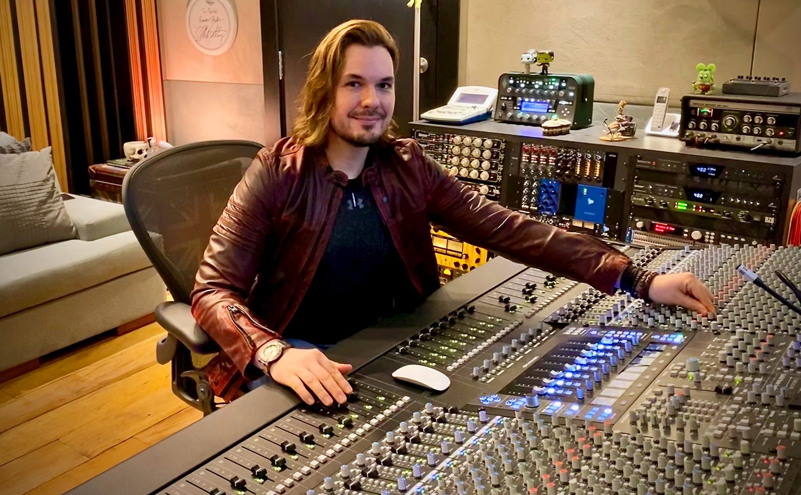 Everest Studio กับมิกเซอร์ Solid State Logic ORIGIN และ SSL UF8 Controller