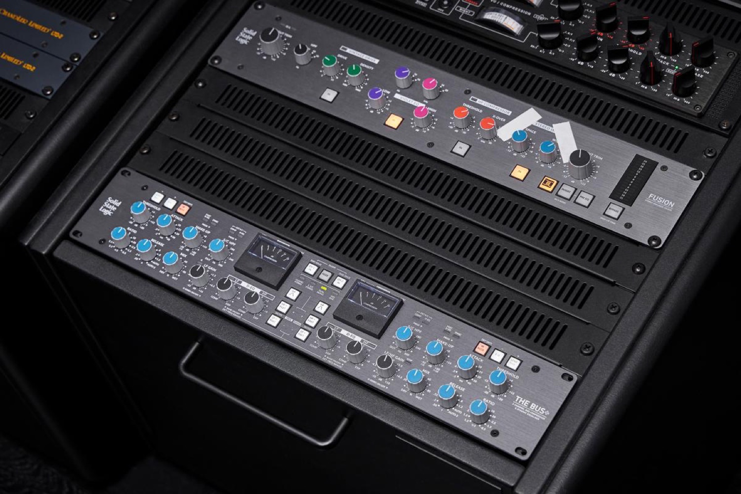 EQ และ THE BUS+ Compressor บน ORACLE