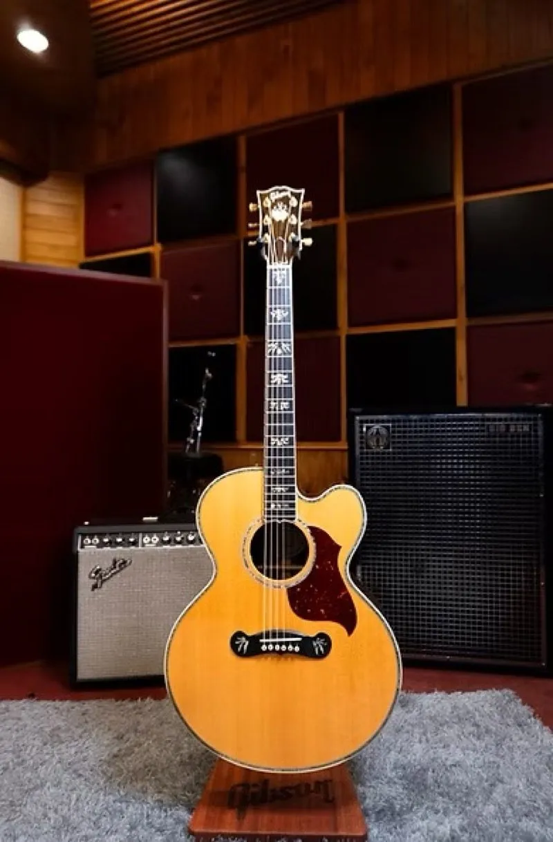 Gibson 30th Anniversary J-2000