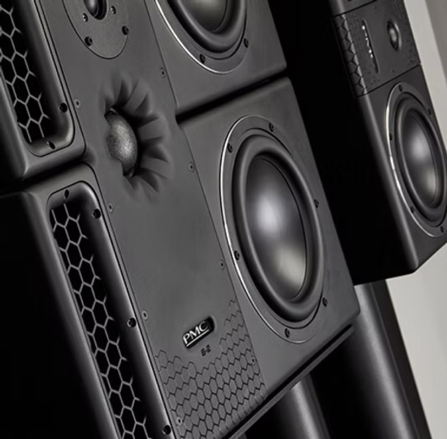 PMC 6-2 monitor
